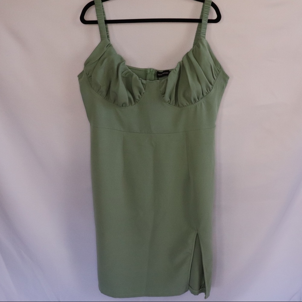 NWT PrettyLittleThing Sage bodycon ruched cup dress size 14
